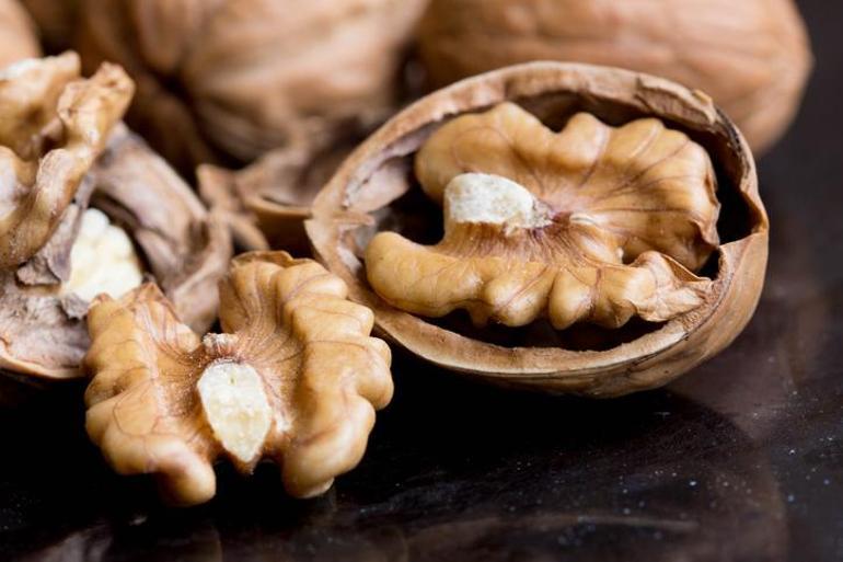 Cinsel isteği anında artırıyor Libidoyu ve hormonal değerleri anında yükseltiyor